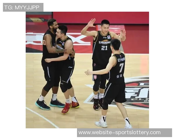 CBA半决赛前瞻:新老对决广东能让辽宁减速吗? CBA半决赛前瞻:新老对决广东能让辽宁减速吗?