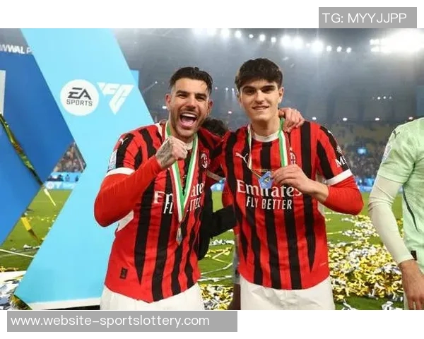 巴特萨吉谈榜样特奥转战沙特,称将打造个人风格 巴特萨吉谈榜样特奥转战沙特,称将打造个人风格