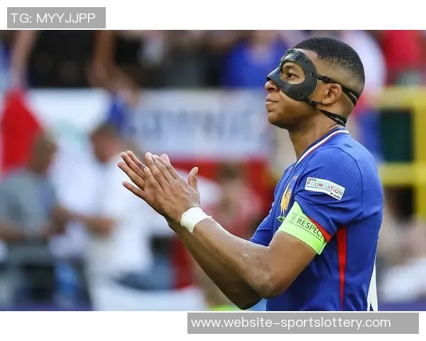 姆巴佩:队友们的传球质量很高,和他们共事是我的幸运