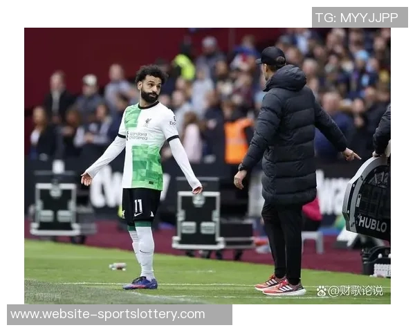 英超综述：利物浦、曼城双双落败，豪门沉浮遭遇考验